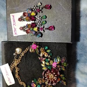 This is a Betsey Johnson necklace and earrings this is a set